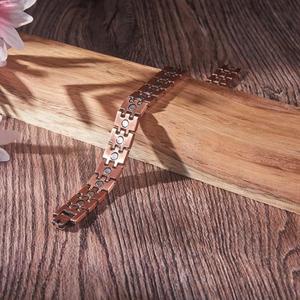 Nhà Máy Bán Buôn Hợp Thời Trang 4-Trong-1 Sinh Học Vòng Đeo Tay Từ Tính Tinh Khiết Đồng Y Tế Cho Các Cặp Vợ Chồng Người Đàn Ông Của Phụ Kiện - Product Image 5