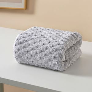 Serviette de bain en microfibre polaire corail, séchage rapide, ultra-absorbante, épaisse, douce, luxueuse, à rayures tissées pour salon - Product Image 4