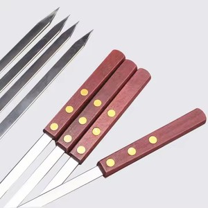 Bán Buôn <span class=keywords><strong>BBQ</strong></span> Nướng Phụ Kiện Tái Sử Dụng Phẳng Thép Không Gỉ Thịt Nướng Xiên Với Tay Cầm Bằng Gỗ Xoay Kebab <span class=keywords><strong>BBQ</strong></span> Xiên - Product Image 4