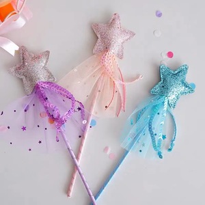 Heiß begehrter, bezaubernder, traumhafter Feenstab mit fünfzackigem Stern – Zauberstab für Kinder, Mädchen-Geburtstagsgeschenk, Party, Halloween, Prinzessinnen-Cosplay-Requisiten - Product Image 3