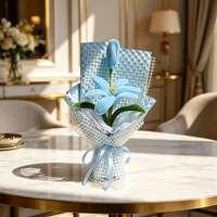 Ramo de Tulipanes de Chenilla Hecho a Mano - Diseño Moderno, Regalo Romántico y Duradero para el Día de San Valentín, Día de la Madre, Graduación