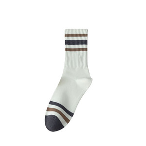 S042906JY Chaussettes de sport tendance en coton printemps-été à rayures contrastées, chaussettes en coton peigné pour hommes - Product Image 3