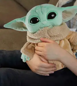 Mattel Star Wars Grogu peluche personaggio da 8 pollici di Star Wars il mandaloriano, bambola morbida in Look classico