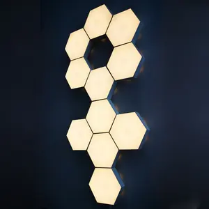 Lámpara LED Hexagonal de pared, luz de noche pequeña, sensible al tacto, Modular, Blanca