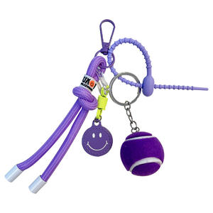 Porte-clés créatif et coloré en forme de visage de joueur de tennis, pendentif de sac à pompon métallique, petit cadeau pour voiture de sport - Product Image 1