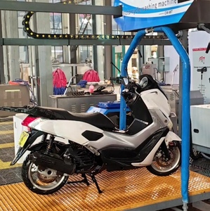 Équipement de <span class=keywords><strong>nettoyage</strong></span> de motos sans contact à fonctionnement continu et stable pour les entreprises de gestion de flottes de motos à long terme - Product Image 1