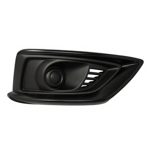 LAMPE ANTIBROUILLARD AVANT RH 71750M82R00-N1V 71750M82R CIAZF L1.5L pour pièces de rechange de moteur Maruti Suzzukie - Product Image 1