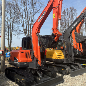 Excavadora Hidráulica Usada Doosan DX60 Mini de 6 Toneladas, Bajo Número de Horas, Pintura Original, Bien Mantenida, Lista para Enviar - Product Image 1