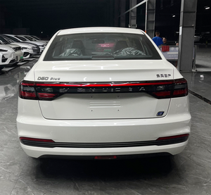 Dongfeng <span class=keywords><strong>Nissan</strong></span> <span class=keywords><strong>Venucia</strong></span> D60 EV PLUS Comfort Edition Big V DD-i <span class=keywords><strong>SUV</strong></span> hybride rechargeable 2023 d'occasion - Product Image 4