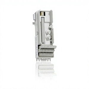 Unidad de Terminación de Módulo Compacto ABB TU810V1/TU811V1 PLC 3BSE013230R1/3BSE013231R1 - 100% Nuevo Original con 1 Año de Garantía TU810 - Product Image 1