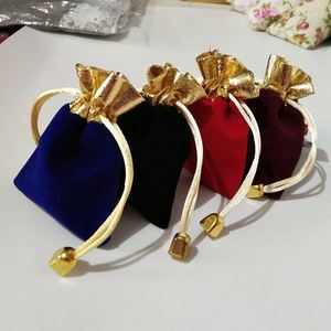 Bolsas de Terciopelo con Cordón de 12*15cm para Regalos de Joyería, Recuerdos de Boda, Embalaje de Regalos, con Apertura Dorada - Product Image 4