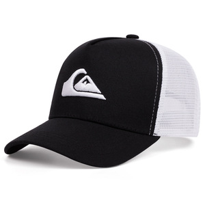 หมวกเบสบอล Quiksilver สีดำขาว ตาข่าย ระบายอากาศ ป้องกันแสงแดด เหมาะกับกิจกรรมกลางแจ้ง  ปักลายได้ตามต้องการ ผ้าฝ้าย สำหรับผู้ชาย - Product Image 1
