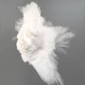 Poudre de microsphères de qualité industrielle, haute réfractarité (1770-2000°C), 33-38% Al2O3 pour la fabrication de réfractaires - Product Image 1