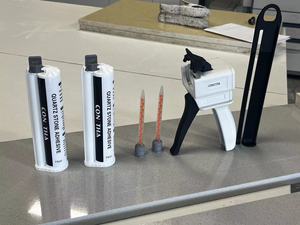 <span class=keywords><strong>Adhésif</strong></span> pour surfaces solides CONSTHA 75 ml pour plans <span class=keywords><strong>de</strong></span> <span class=keywords><strong>travail</strong></span> <span class=keywords><strong>de</strong></span> cuisine en porcelaine - Product Image 6