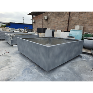 Pot de fleurs rectangulaire sur mesure en PRV (polyrénol polymère) léger et résistant à la corrosion pour centres commerciaux, parcs, intérieur/extérieur - Product Image 1