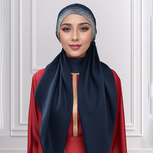 Turbante <span class=keywords><strong>Hijab</strong></span> instantáneo para mujer con banda cómoda y diamantes de imitación-Pañuelo de poliéster fácil de usar (color sólido) - Product Image 3