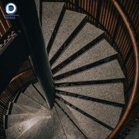 Escalier droit intérieur Prima Light Luxury en chêne foncé avec rampe à fils horizontaux pour résidence privée