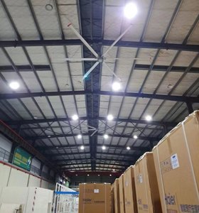 Ventilateur de plafond industriel 7,3 m (24 pi) avec pales en alliage d'aluminium, moteur PMSM 750 W, fonctionnement silencieux, circulation d'air pour centre sportif, église - Product Image 2
