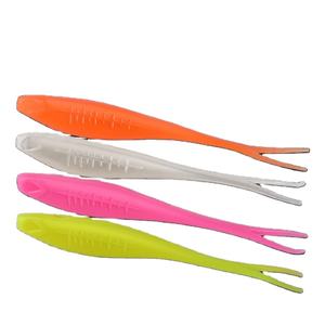 TPE <span class=keywords><strong>Zman</strong></span> 14Cm10Gtpe, paquete de 5, cebo flotante de dos colores para pececillos, silenciador suave para bebé, cola bifurcada para pargo, trucha, Lucio, ríos, lagos - Product Image 2