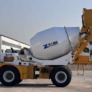 Autocaricante Mobile per Calcestruzzo 3.5C con Funzioni di Carico, Miscelazione e Scarico Idrauliche Automatiche Tutto-in-Uno - Product Image 1