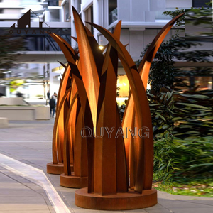QUYANG Roadside Park Village Metal abstracto jardín estatua al aire libre Corten <span class=keywords><strong>hoja</strong></span> de acero escultura con luz - Product Image 1