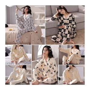 2025 otoño mujer ropa <span class=keywords><strong>de</strong></span> dormir seda manga larga conjunto <span class=keywords><strong>de</strong></span> dos piezas pijama coreano solapa elegante estampado señoras ropa <span class=keywords><strong>de</strong></span> casa trajes <span class=keywords><strong>de</strong></span> noche - Product Image 3