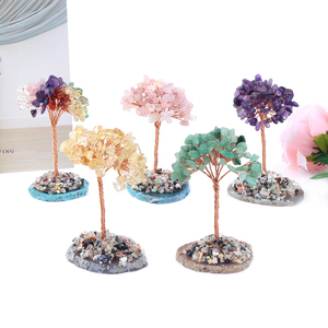 Arbre en pierres semi-précieuses naturelles faites à la main en gros, base en tranches d'agate pour cadeaux - Product Image 1