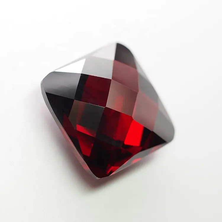 Solta sintético vermelho praça cubic zirconia cz pedras preciosas preço para a jóia