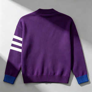 Suéter de punto para <span class=keywords><strong>hombre</strong></span> OEM, talla grande L-2XL, color <span class=keywords><strong>morado</strong></span>, con botones dorados y logo, camisa de punto con rayas blancas, cárdigan de moda. - Product Image 4