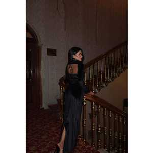 Vestido de Gala Negro de Lujo Talla XL de Poliéster con Lentejuelas, Cuentas y Decoraciones Florales Drapeadas, Escote Redondo, Largo hasta el Suelo para Fiestas - Product Image 1