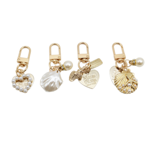 Pendentif Coquillage & Perle Style Océan, Breloque Cœur & Coquillage Plaqué Or pour Collier - Product Image 1