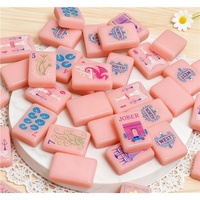 Tuiles de Mahjong américaines en acrylique personnalisées, design rose uni, motif dessin animé Paris, pour les réunions de famille, ensemble de Mahjong pour le divertissement