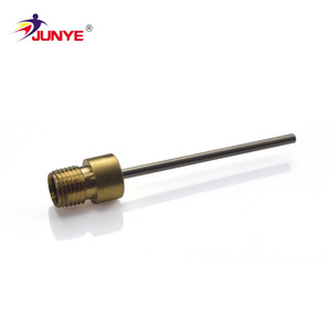 Accessoire de pompe à air à aiguille métallique pour le gonflage de ballons de basketball, de football et de volley-ball avec connecteur fileté - Product Image 4