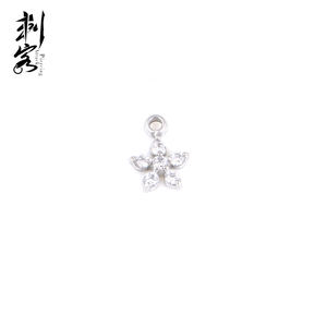 Acier inoxydable 316L avec pendentif fleur ronde en CZ - Product Image 4