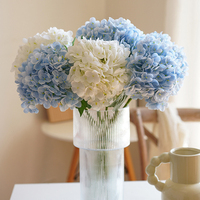 Bunga Hydrangea Imitasi Bahan PU Terasa Seperti Asli, Melembapkan, Tanaman Artifisial untuk Dekorasi Pernikahan, Hotel & Natal