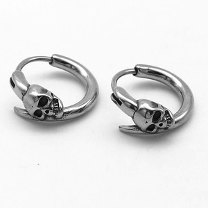 yunnique Skull Clip On <b>Earrings</b> Titanium Steel Geometric Skeleton Design For Men And Women - Product Image 1