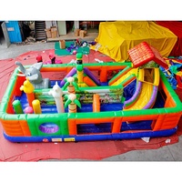 Parcours d'obstacles gonflable Jungle Animal World, structure de jeux gonflable combinée avec toboggan pour tout-petits, équipement de jeux d'intérieur