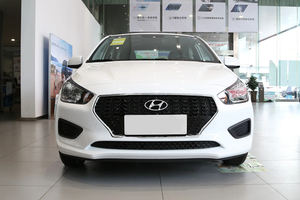 Per Hyundai Verna 2020 1.4L Automatica Berlina Piccola <span class=keywords><strong>Auto</strong></span> con Sedili in Tessuto Telecamera Posteriore Guida a Sinistra Benzina - Product Image 2