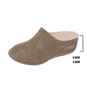 Chaussons mules décontractés pour femme, collection Automne Hiver 2026, grande taille, à bout fermé, à enfiler, à semelle compensée, doublés polaire, pour la maison - Product Image 6