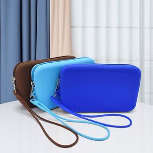 Sac de rangement souple en silicone imperméable de haute qualité pour cartes de crédit, cartes de visite et voyages - Product Image 2