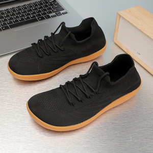 Chaussures de sport d'extérieur pour hommes à bout large, respirantes en maille, décontractées pour la marche, chaussures de travail, grandes tailles - Product Image 1