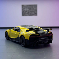 Modèle de voiture miniature 1:32 Bugatti Chiron avec son et lumière, à rétrofriction, ornement décoratif, modèle de voiture en métal à collectionner