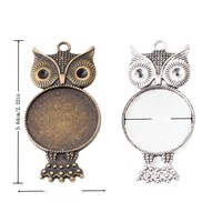 Pendentif rond en alliage de zinc avec cabochon en forme de hibou perché, finition bronze antique et argentée, idéal pour les amateurs de nature et la création de cadeaux