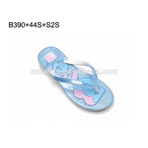 2019 nuevo diseño de <span class=keywords><strong>luz</strong></span> Pvc calzado plano Rosa interior diapositivas zapatillas para mujeres zapatos Oem impreso Flip Flops - Product Image 4