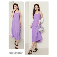 Robe d'été décontractée plissée à bretelles et col en V pour femme - Coupe ample en élasthanne, élégante, longue, couleur unie, effet froissé, base plissée