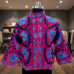 Abrigo corto bohemio de terciopelo y algodón de alta calidad al por mayor, bordado estilo Suzani, con cuello alto, para uso exterior en invierno, para mujer. - Product Image 3