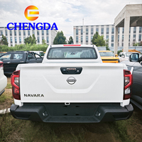 Nouveau Dongfeng Nissan Navara 2WD/4WD 2.0T Manuelle en Stock – Véhicule Utilitaire Pick-up d'Origine
