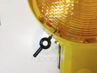 مصباح تحذير LED متزامن الإضاءة LB-7000 مع مستشعر للنهار والليل للاستخدام في أعمال البناء والطرق