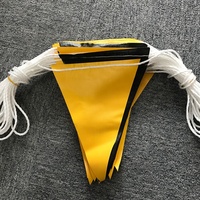 Présentoir mural multicolore Triangle de sécurité routière PVC Attention Bunting Pennant Banner For Party Events Outdoor Decorations