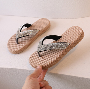 Girls Flip-flops Sandals New Summer Children Soft-soled Sandals Wear Bright Flip-flops <b>Slipper</b> - Product Image 3